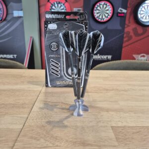 2DH: Winmau Blackout 28gr