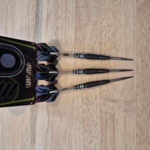 2DH: Winmau Sniper Black 24gr